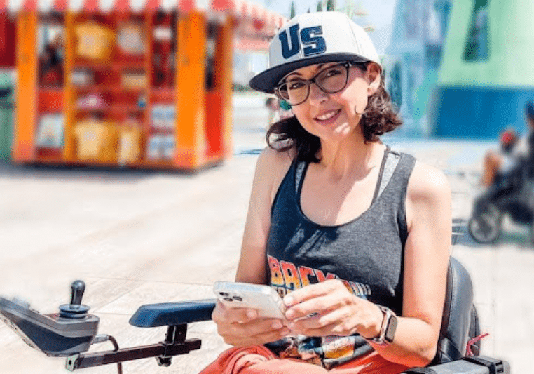 Spotlight On...Mandy Silveira V2